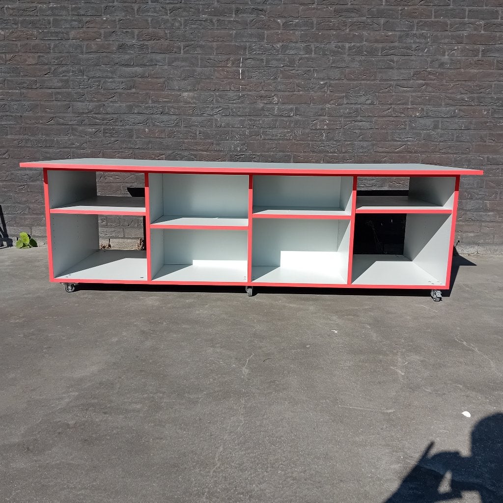 Grote opbergkast met wieltjes, Speeltafel,, Huis en Inrichting, Ophalen, Zo goed als nieuw