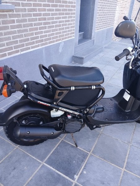 Honda Zoomer, Fietsen en Brommers, Brommers | Honda, Ophalen, 49 cc, Klasse B (45 km/u), Zo goed als nieuw