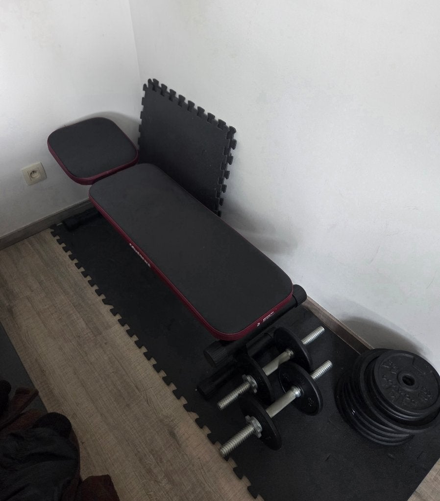 Banc musculation avec haltères, Sports & Fitness, Enlèvement, Comme neuf, Bras, Haltère