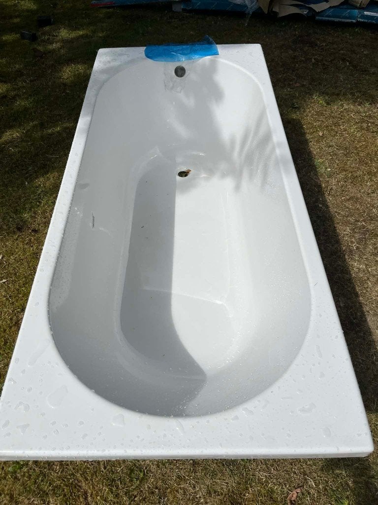 Villeroy & Boch ligbad rechthoekig 170x75 wit acryl, Doe-het-zelf en Bouw, Sanitair, Ophalen, Nieuw, Bad