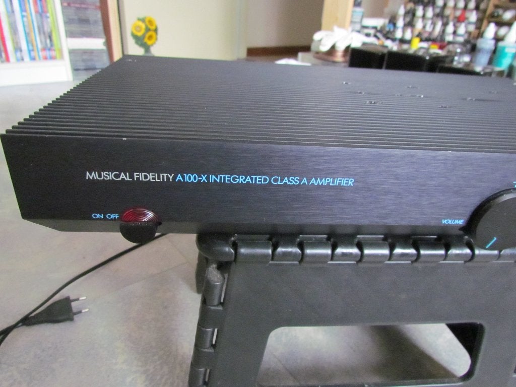 MUSICAL FIDELITY A100X, Enlèvement, Utilisé, Stéréo, Moins de 60 watts