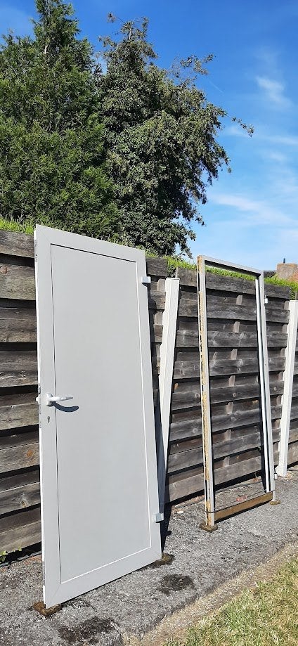 Porte en aluminium, extérieure, arrière, garage, grenier,, Enlèvement, Métal, Porte extérieure