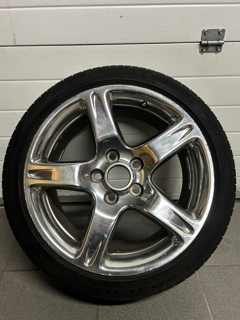 Jante Homecomer à part entière + pneu 5x114,3/215/45 R17, Enlèvement, Utilisé