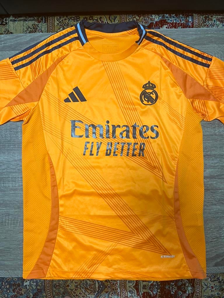Maillot foot taille M real madrid, Taille M, Enlèvement, Comme neuf, Maillot