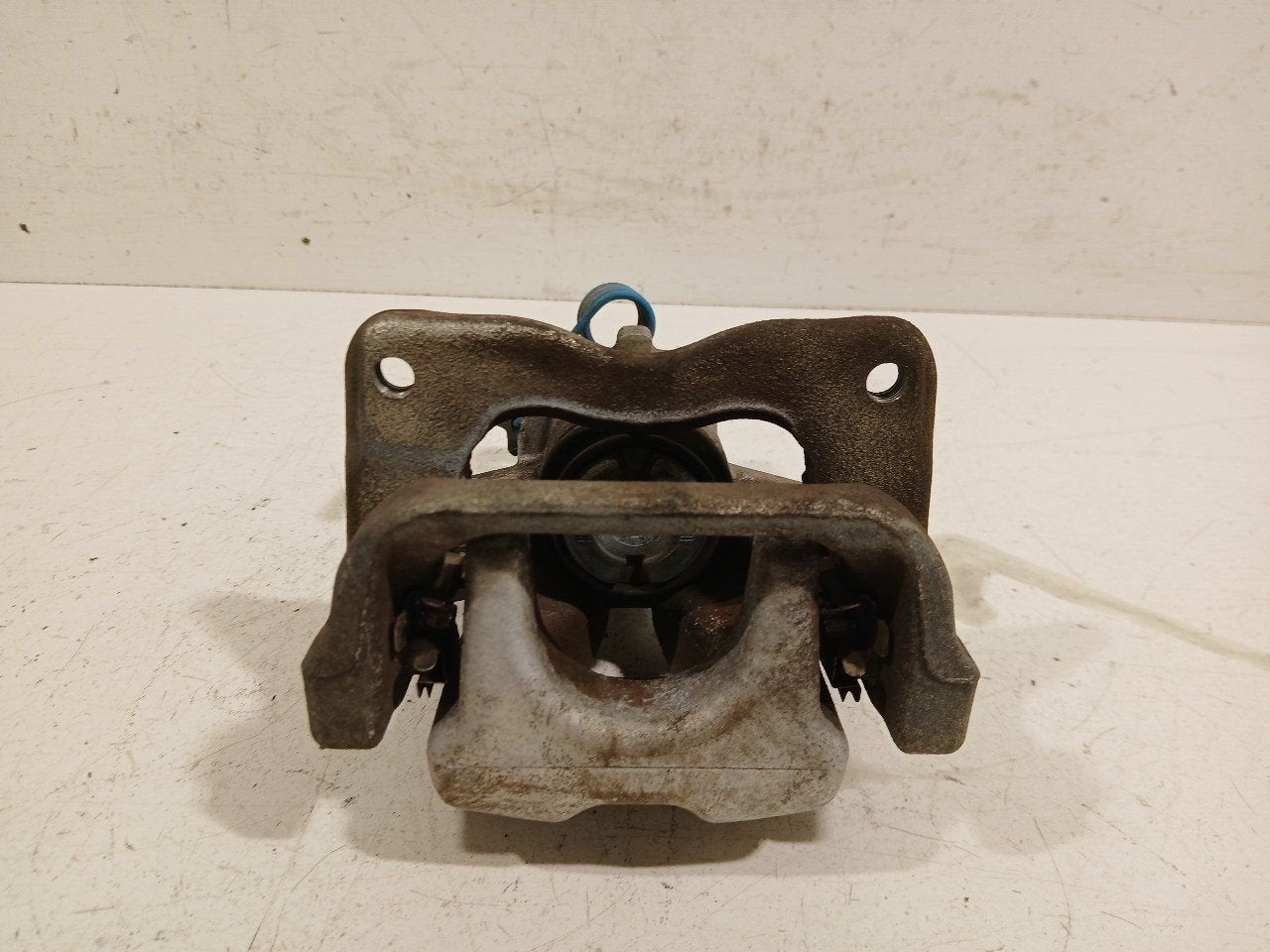 Remklauw rechts achter Fiat Tipo, Onderdelen@venauto.nl, Van der Ven Autorecycling B.V., Ettenseweg 76, 4706 PB Roosendaal, The Netherlands