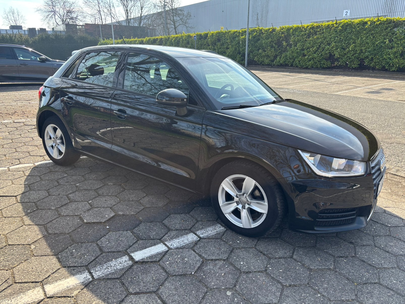 Prachtige Audi A1 benzine 5D  in nieuw staat met garantie., Achat, A1, Euro 6, Boîte manuelle