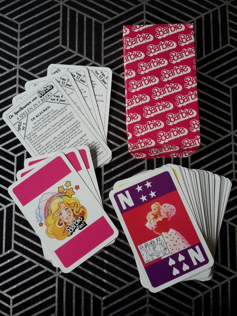 Nieuwe speelkaarten Barbie, 4 spellen, vintage, Verzamelen, Speelkaarten, Jokers en Kwartetten, Ophalen of Verzenden, Nieuw, Speelkaart(en)