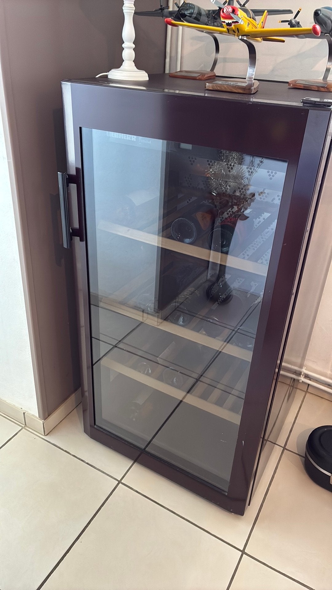 Frigo a vin Liebherr, Electroménager, Enlèvement, Utilisé, 60 cm ou plus, 120 à 140 cm