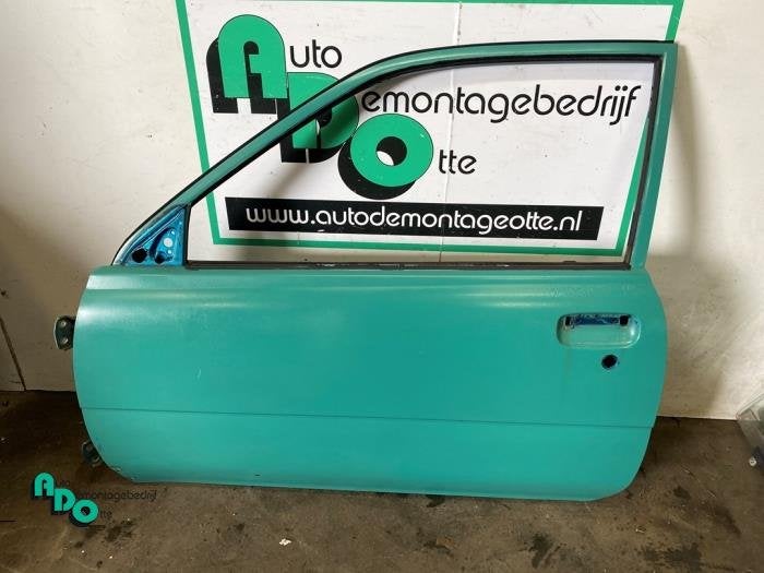 Portière 2portes gauche d'un Toyota Starlet (Starlet 90-), -, 3 mois de garantie, Toyota, Utilisé