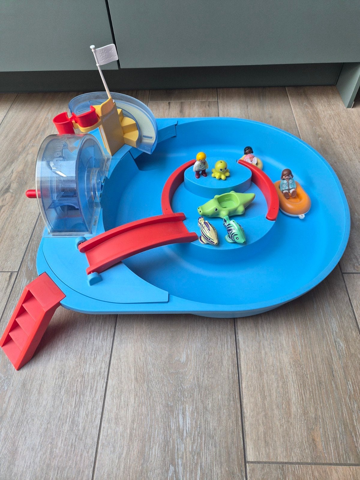 Playmobil buitenspeelgoed, Ophalen