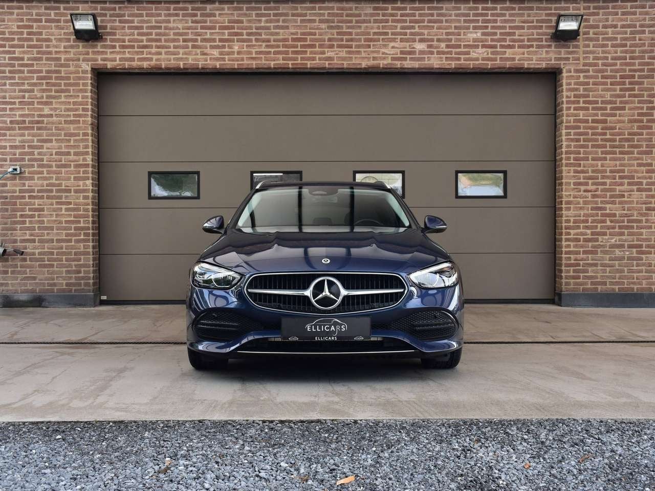 Mercedes-Benz C 180 BREAK BUSINESS LINE / CARPLAY / CAMERA, Zwart, 4 cilinders, Bedrijf, 5 deurs