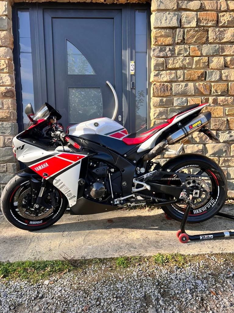 Yamaha r1, Occasion, 4 cilinders, Motorrijbewijs A, Super Sport