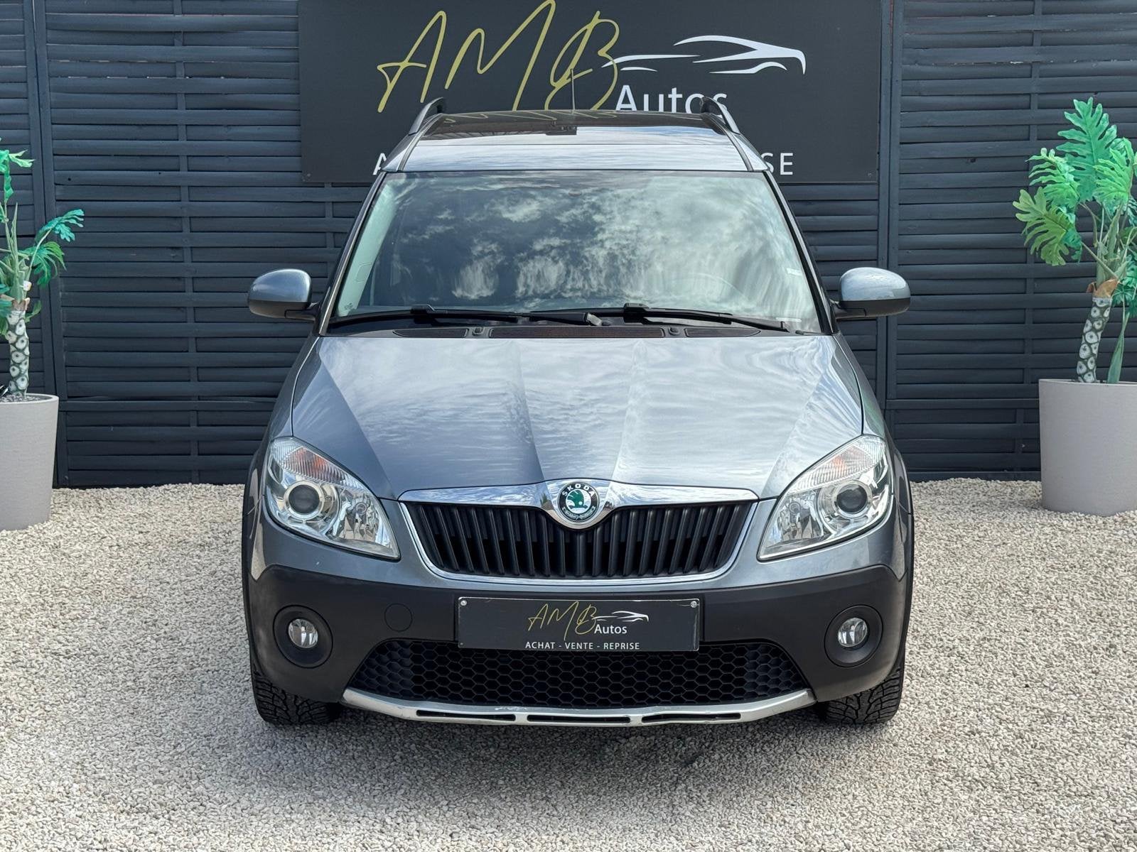 Skoda Roomster 1.2 TSI */*AUTOBOX+CARPLAY+PANODAK */*, Auto's, Zwart, 4 cilinders, Roomster, Bedrijf