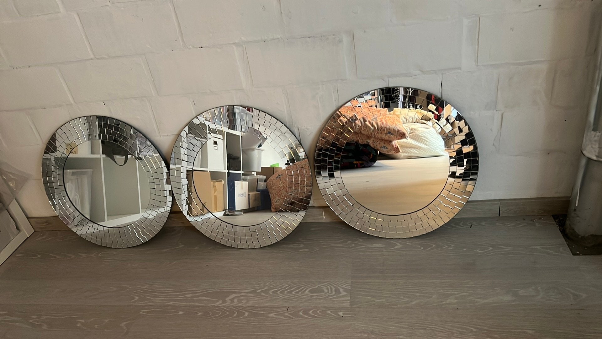 3 ronde moderne spiegels, Maison & Meubles, Accessoires pour la Maison | Globes, Enlèvement, Comme neuf