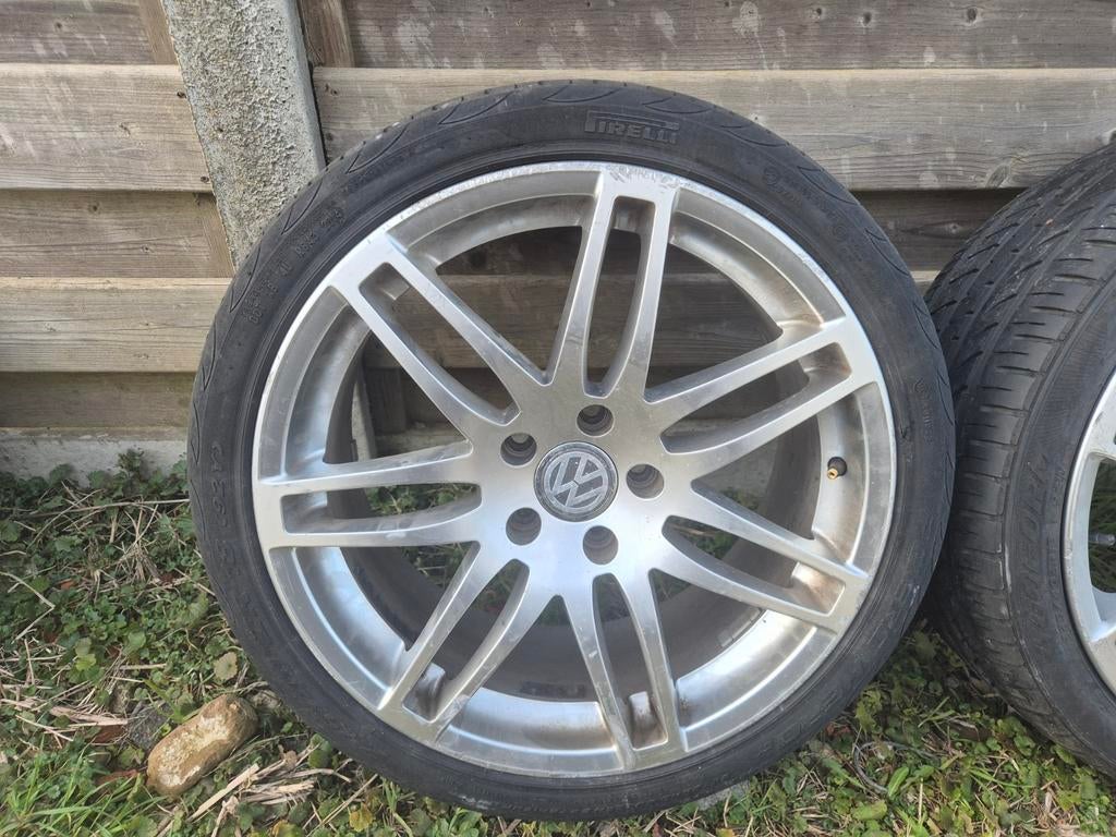 Audi / volkswagen velgen / 225 40 18, Auto-onderdelen, Banden en Velgen, Ophalen, Band(en)