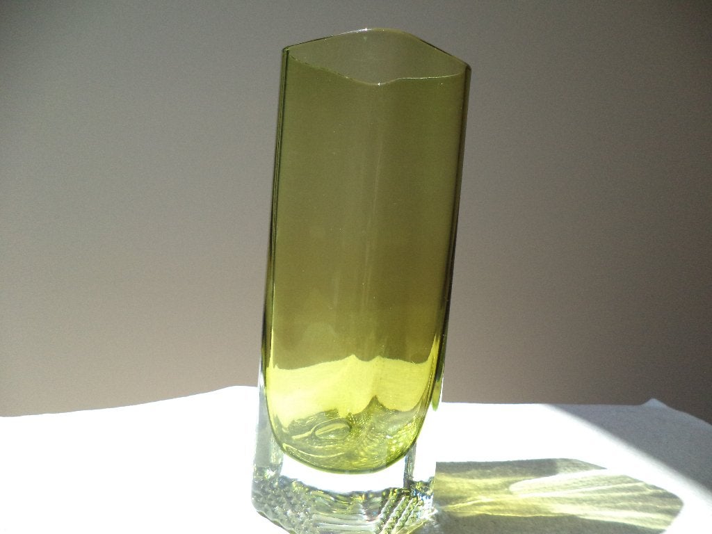 Mid-Century scandinavisch design vaas olijfgroen glas noppen, Ophalen of Verzenden