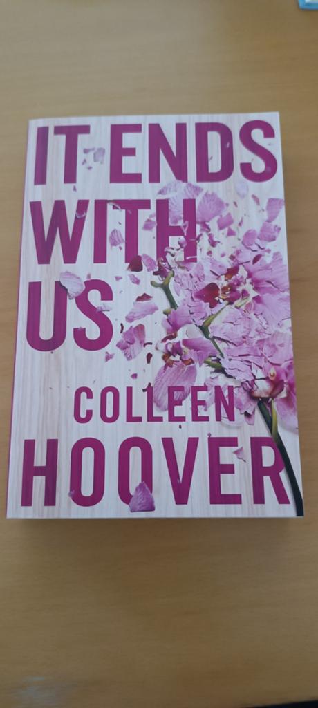 Colleen Hoover - IT ENDS WITH US, Livres, Chick lit, Comme neuf, Enlèvement ou Envoi
