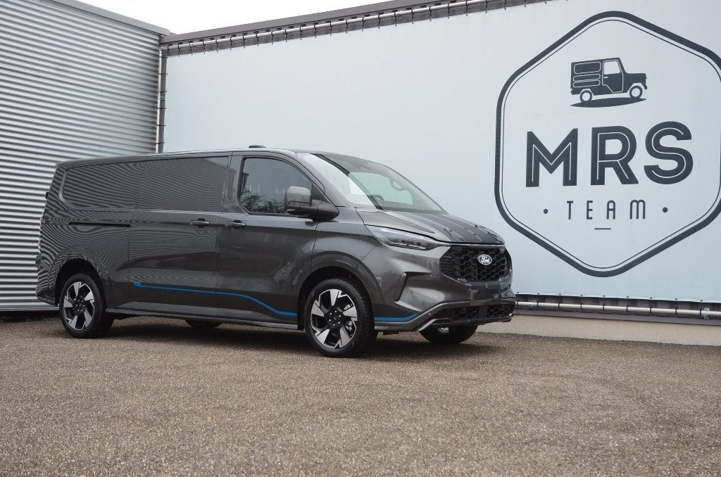 Ford Transit Custom-SPORT-Autom-360cam-ACC-Nieuw- 39990+BTW, https://public.car-pass.be/vhr/81f642fa-2c02-4a77-96b9-56956073b7d6