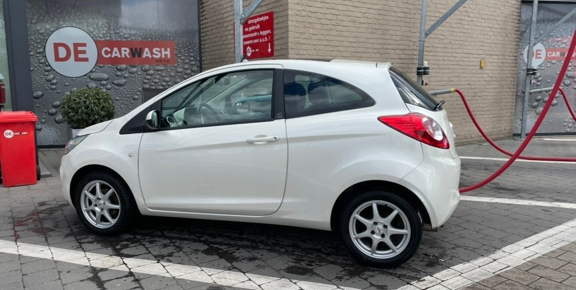 Ford ka, parelmoer wit, bouwjaar 2013, Autos, Ford, Particulier, Ka, Airbags, Air conditionné, Rétroviseurs électriques, Vitres électriques