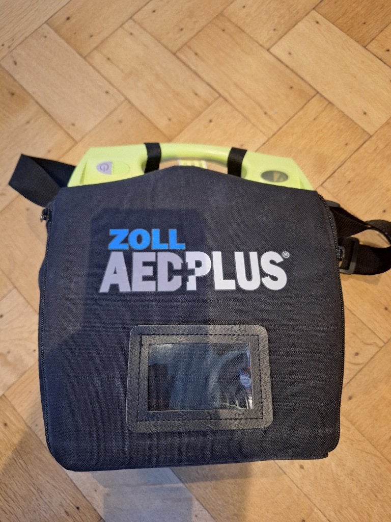 Défibrillateur ZOLL AED Plus, Enlèvement, Neuf, Autres types
