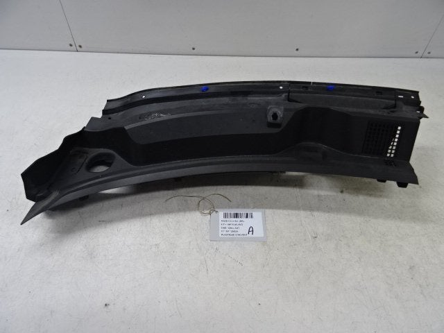 GARNITURES WINDSHIELD Mazda CX-3 (DJ / DK) (DB2W50TS1), Hitdorfer Straße 73
51371  Leverkusen, DE, Mazda, Utilisé, Info@mazda.de