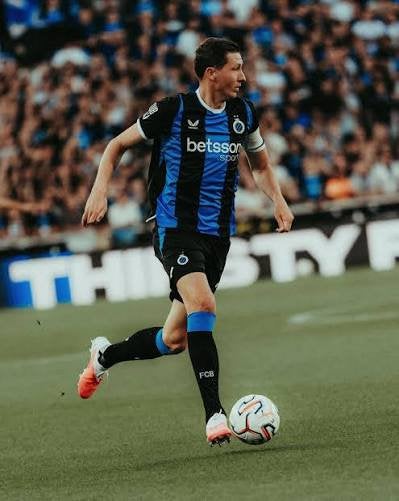 Gezocht : (Matchworn) truitjes Club Brugge