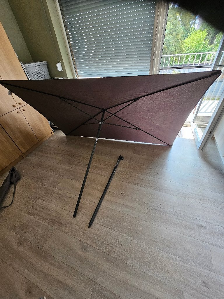 Livarno parasol (balkon of terras), Ophalen, Zo goed als nieuw, Verstelbaar, 1 tot 2 meter