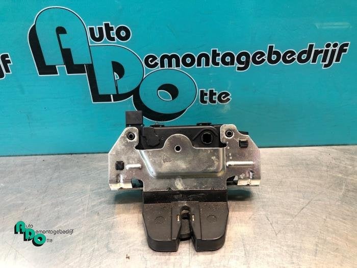 Mécanique de verrouillage hayon d'un Opel Astra (Astra H 04, -, Opel, 3 mois de garantie, Utilisé