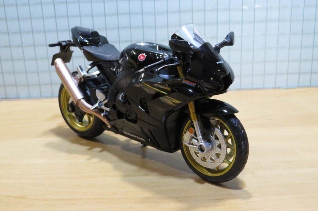 Honda CBR1000RR-R SP Fireblade 1:12 black, Enlèvement ou Envoi, Neuf, 1:9 à 1:12, Moteur