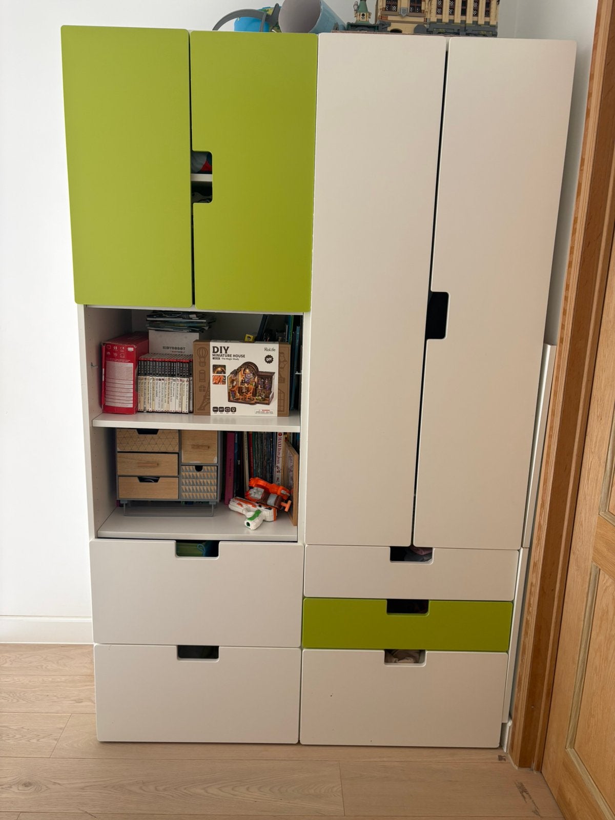 Armoire avec penderie et tiroirs, Enlèvement, Utilisé