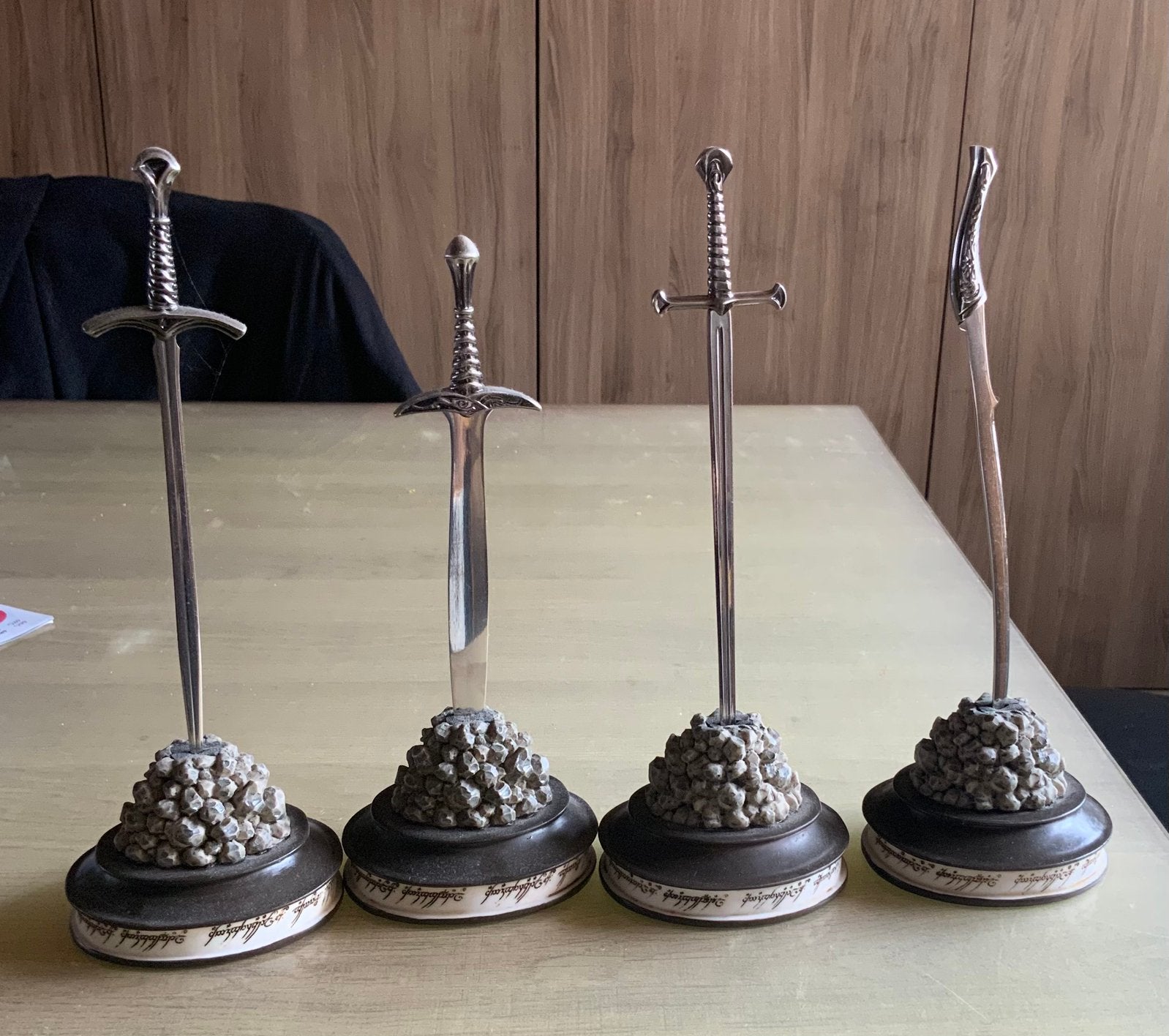 4 miniatuur zwaarden, Ophalen of Verzenden, Zo goed als nieuw