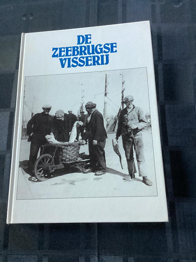De Zeebrugse visserij, Boeken, Ophalen