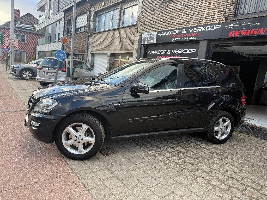 Mercedes ML 300 Grand Edition Euro 5*Rijdt super*, Automaat, Euro 5, Zwart, Parkeersensor