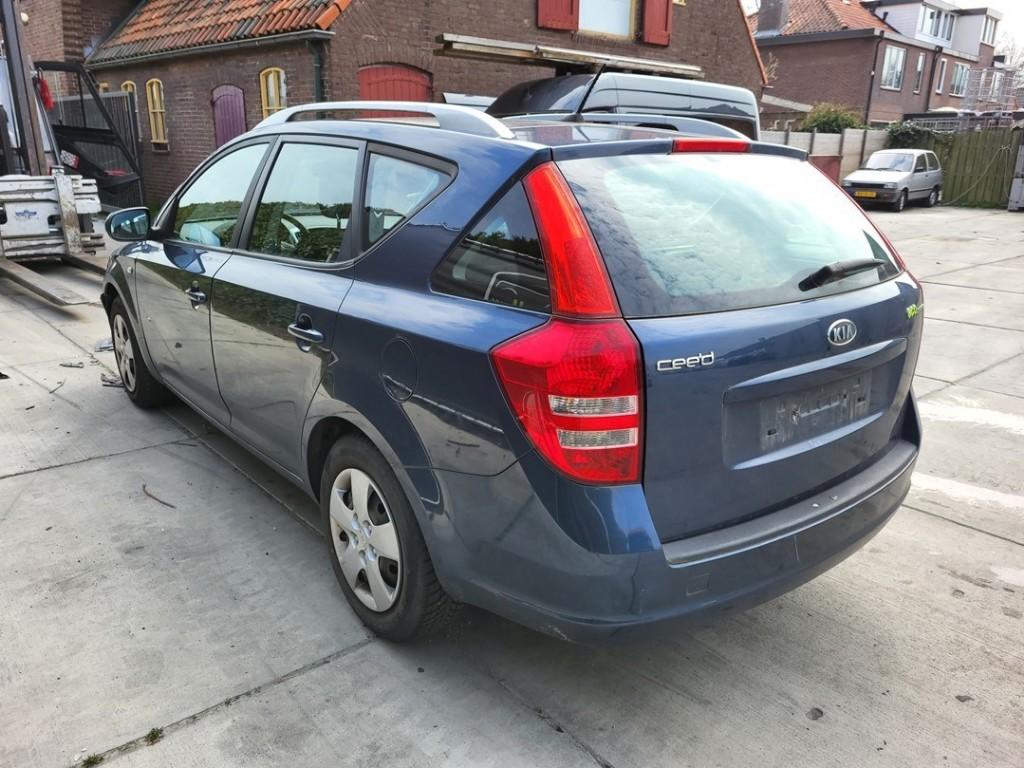 PORTIER LINKS ACHTER Kia Cee'd Sporty Wagon (EDF), Dhr. J. Ham, Deur, Administratie@autoham.nl, Achter