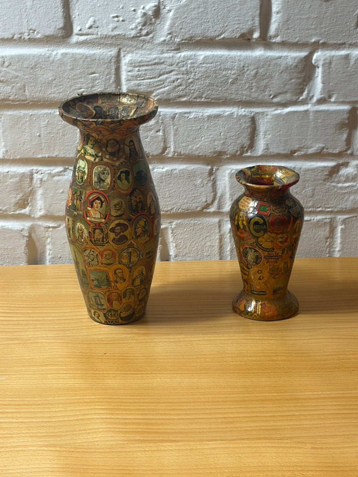 Vintage vazen met authentieke sigarenbandjes (Set van 2), Huis en Inrichting, Gebruikt, 21 cm, Handgemaakt, Meerkleurig
