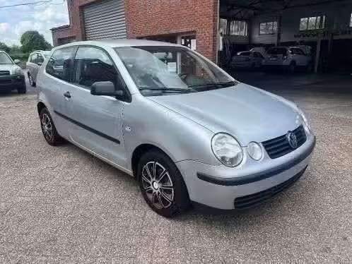 vw polo 1.2 benzine//airco//euro 4, Auto's, Voorwielaandrijving, Dealer onderhouden, Stof, Bedrijf