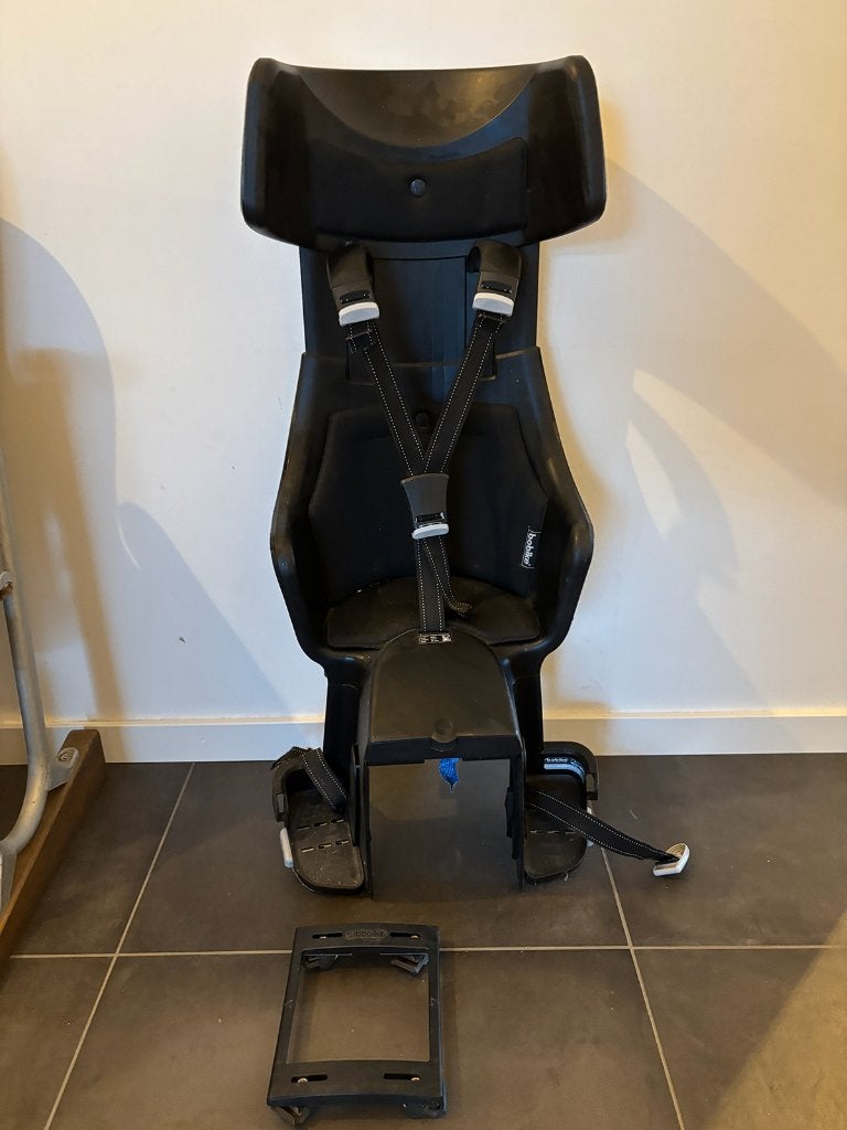 Bobike Exclusive maxi fietsstoel (met adapter), Fietsen en Brommers, Ophalen, Gebruikt, Achterzitje, Voetsteuntjes