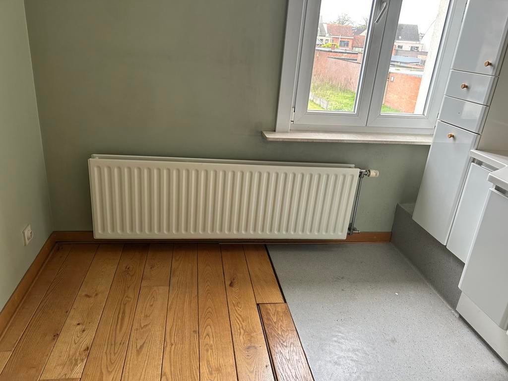 Radiatoren - 10st, Doe-het-zelf en Bouw, Ophalen, Zo goed als nieuw