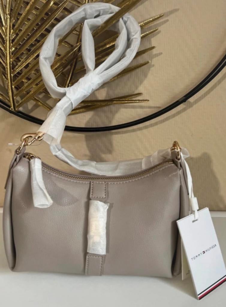 Tommy hylfiger schoudertas, Handtassen en Accessoires, Verzenden, Nieuw, Beige