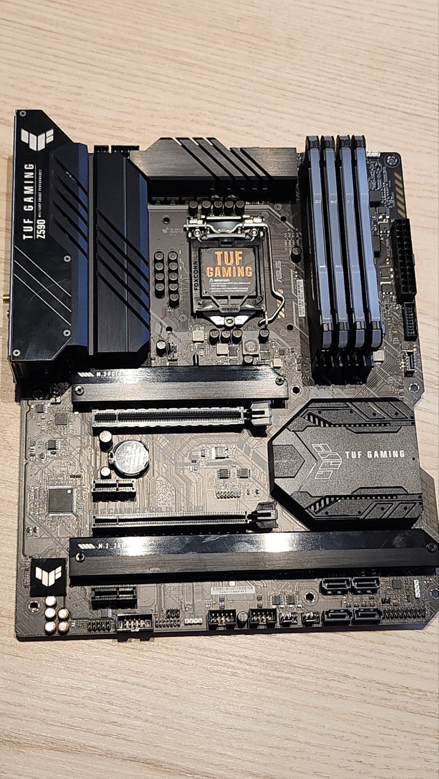 Asus tuf gaming z590 plus WiFi, Computers en Software, Moederborden, Ophalen, DDR4, Zo goed als nieuw, Lga 1200