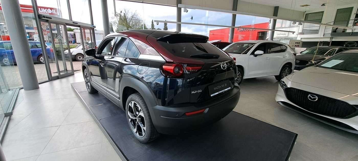 Mazda MX-30 17.8 kWh e-SKYACTIV R-EV Edition R(125kW, Auto's, Automaat, Gebruikt, Zwart, Bedrijf