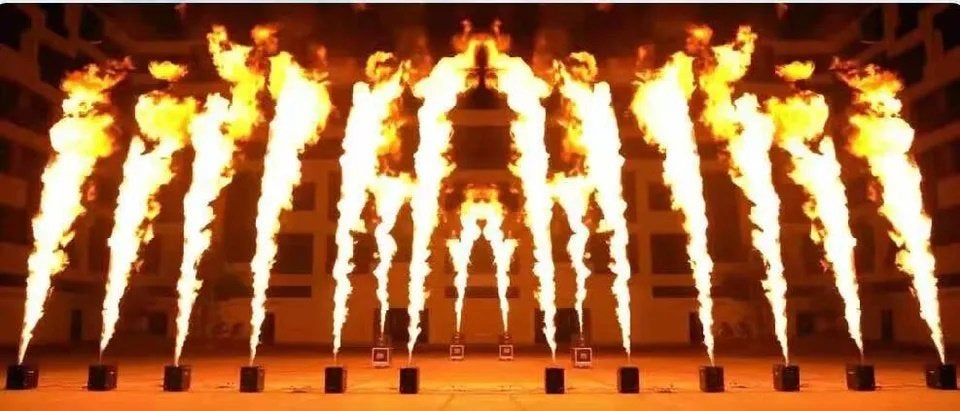 Nouvelle machine à incendie au GPL de première classe, Enlèvement ou Envoi, Neuf, Lumières, Couleur