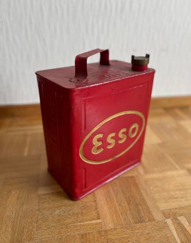 Bidon ESSO vintage, Enlèvement