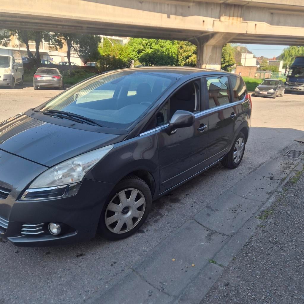 Peugeot 5008 1.6 HDi diesel 2011 climatisation 5 places Eur5, Autos, Achat, Boîte manuelle, 5 portes, Particulier