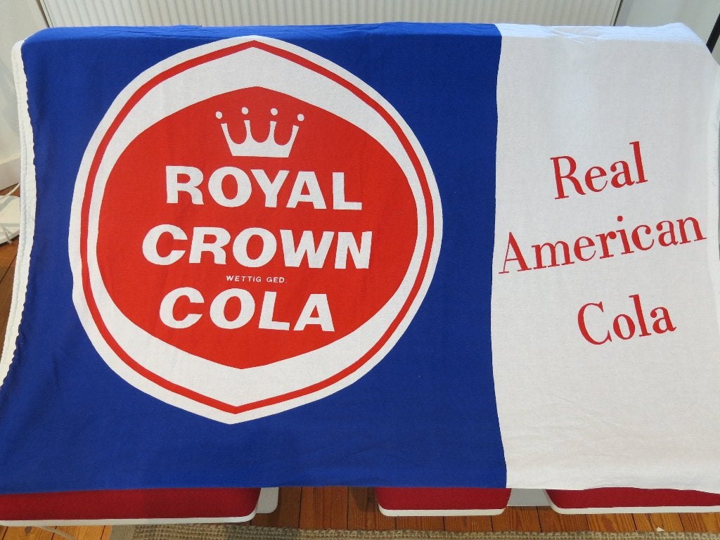 Drapeau Cola Royal Crown vintage unique et rare, Enlèvement ou Envoi, Utilisé