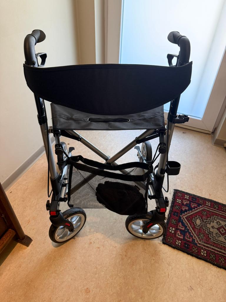 Rollator Vermeiren - zo goed als nieuw!, Ophalen, Opvouwbaar, Zo goed als nieuw