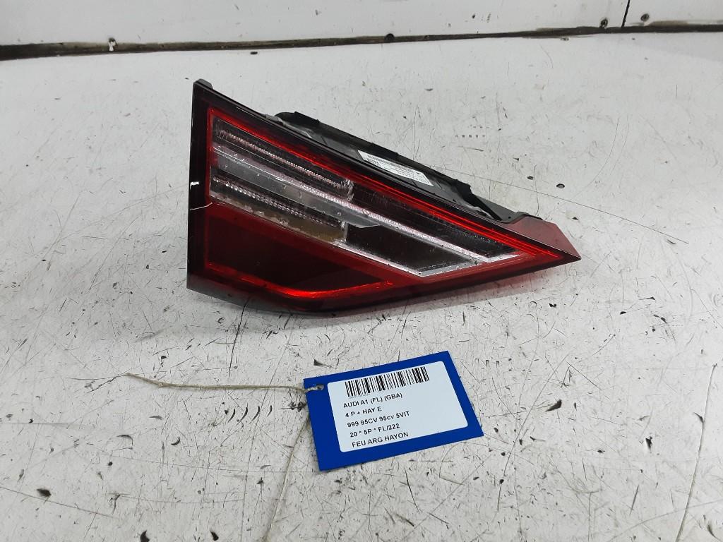 PANNEAU ARRIÈRE GAUCHE AVEC LAMPE Audi A1 Sportback (GBA), Mevr. I. Hauben, Audi, Utilisé, Rue de l'Espoir 34 34
4030  GRIVEGNÉE, BE