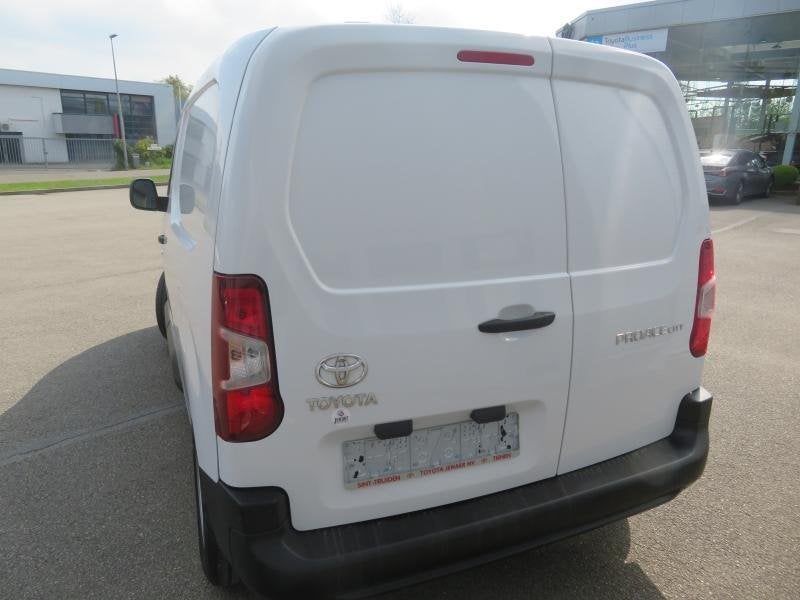 Toyota ProAce Active, Auto's, Toyota, Euro 6, ProAce, https://public.car-pass.be/vhr/8deaaa46-26d1-46f5-9479-a1a4dd28be19, Wit