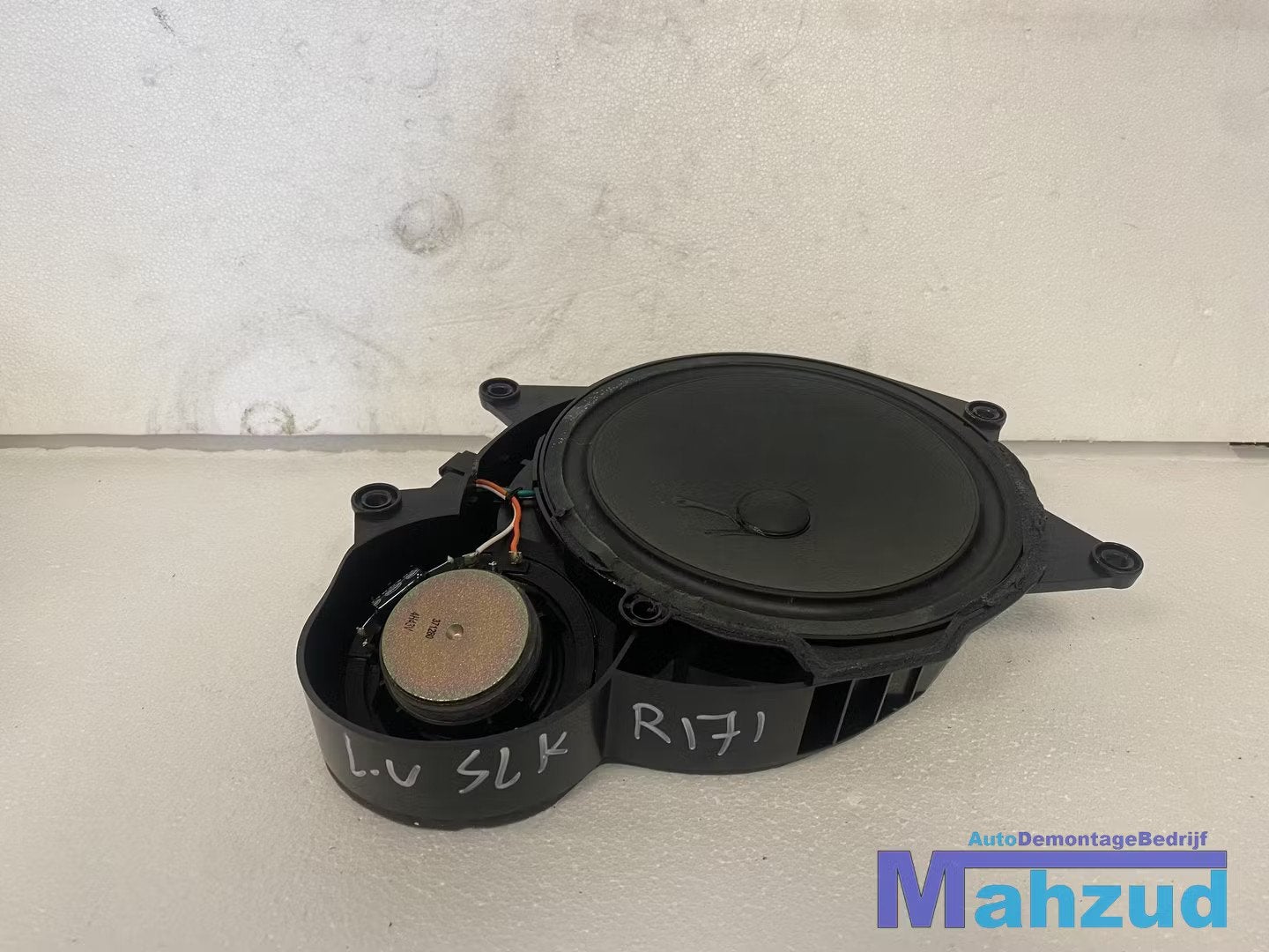 MERCEDES SLK R171 Links speaker box 2004-2011, Gebruikt, Mercedes-Benz AG, Mercedes-Benz, Mercedesstrasse 120
70372  Stuttgart, DE