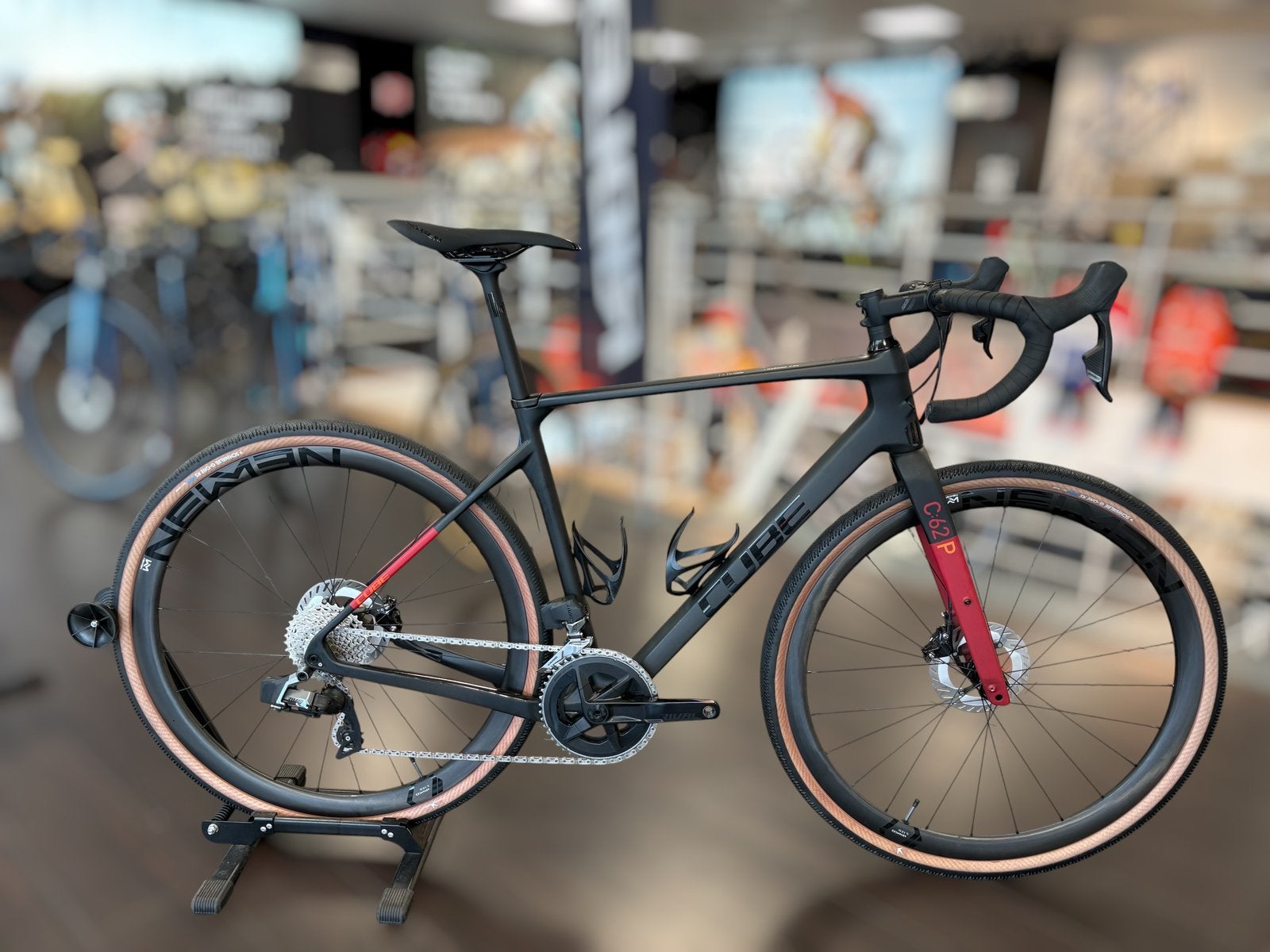 Cube Nuroad C:62 carbon gravelfiets, maat M, Sram AXS 2x12, Vélos & Vélomoteurs, Comme neuf, Enlèvement, 53 à 57 cm, Frein à disque
